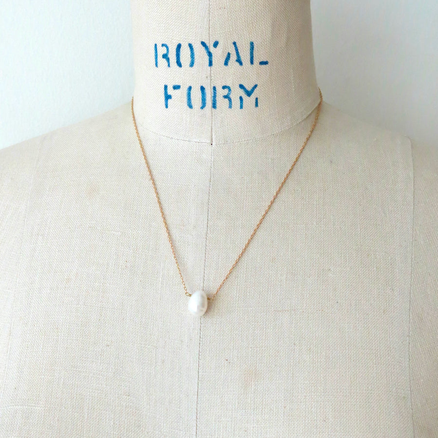 Fortuna Pearl Necklace - Drop