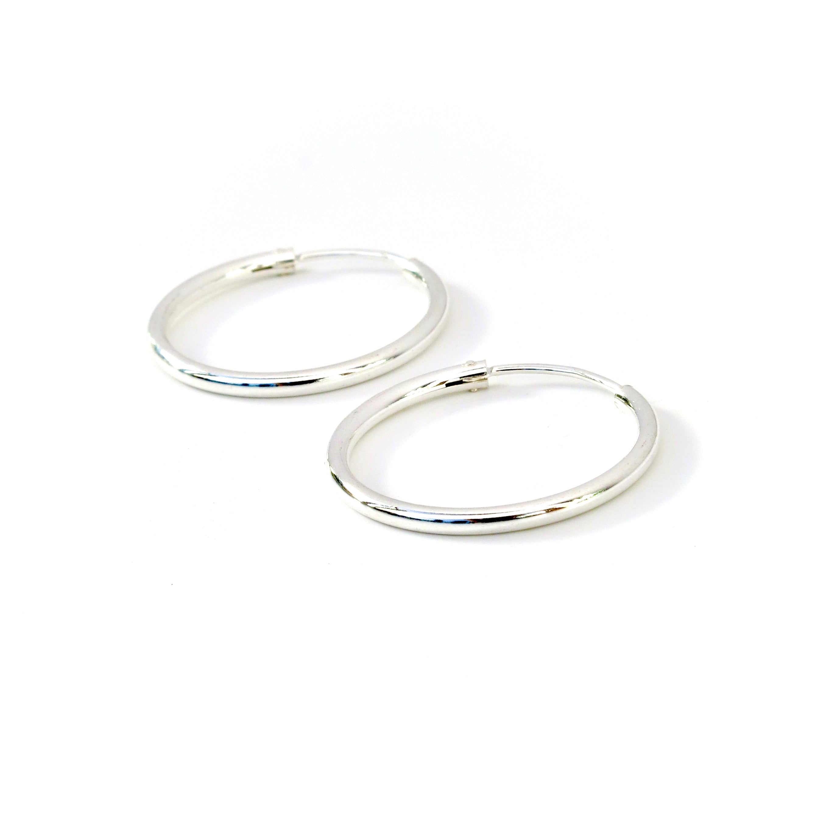 Simple Hoop Earrings - 25mm