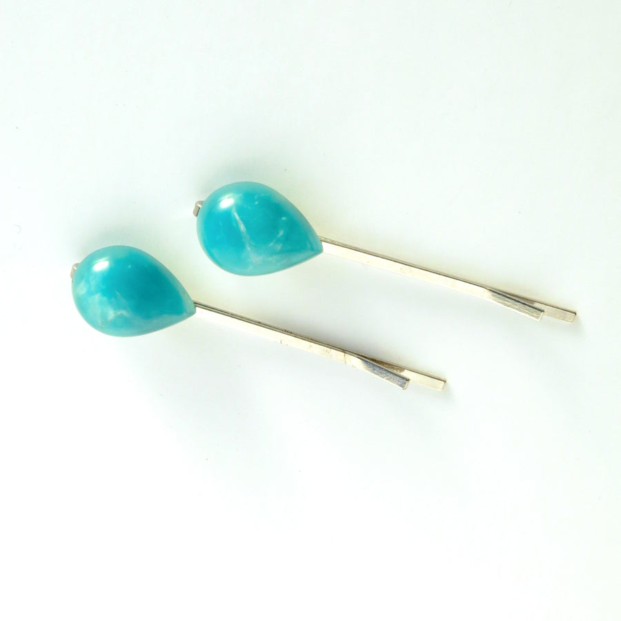 Dewy Hair Pin