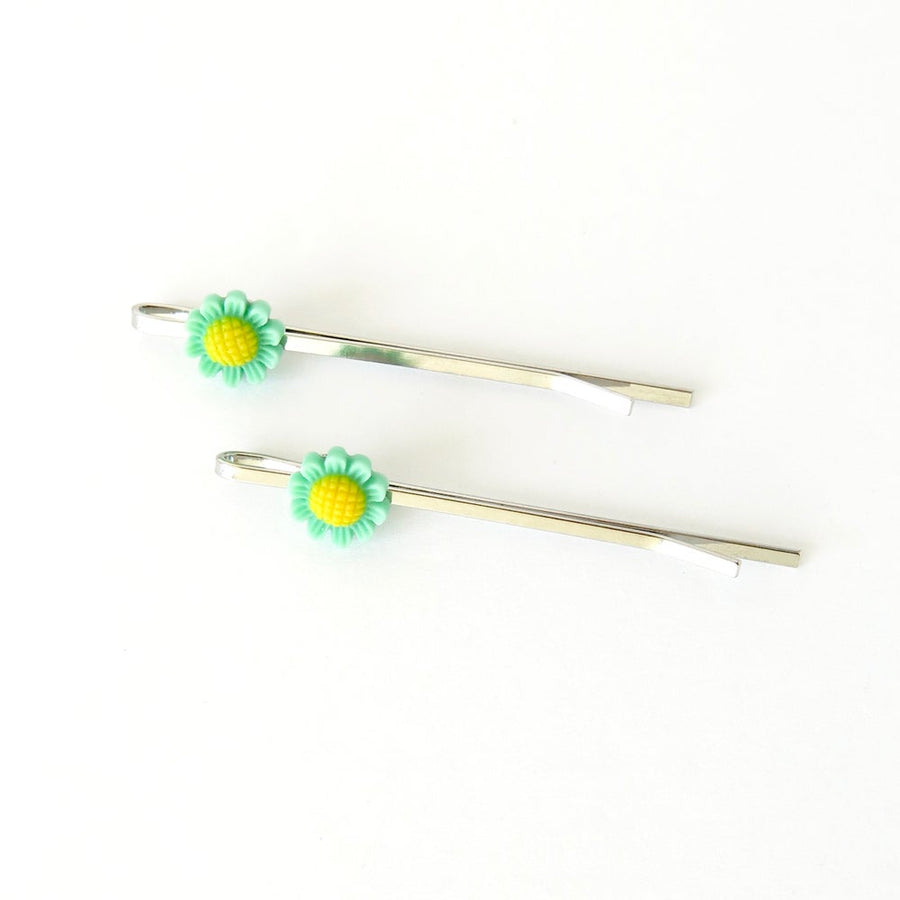 Daisy Field Hair Pin by MoonRox Jewellery & Accessories - sweet floral bobby pin in turquoise and yellow