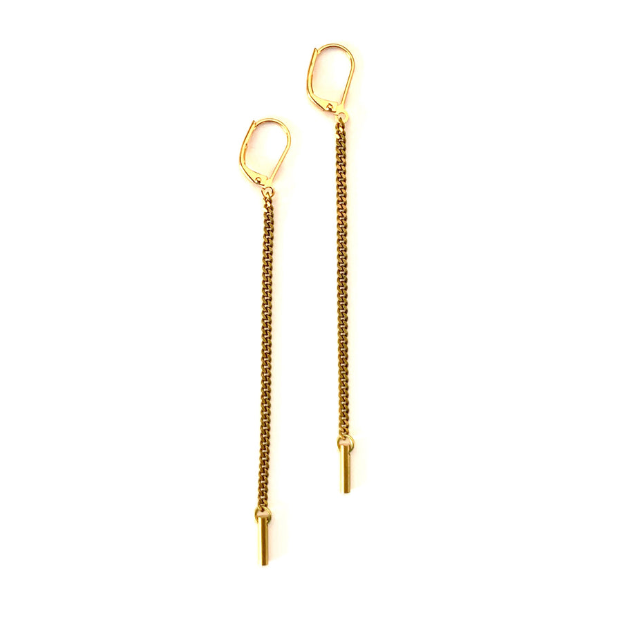 Splendere Earrings by MoonRox are long dangly chain earring made of brass. 
