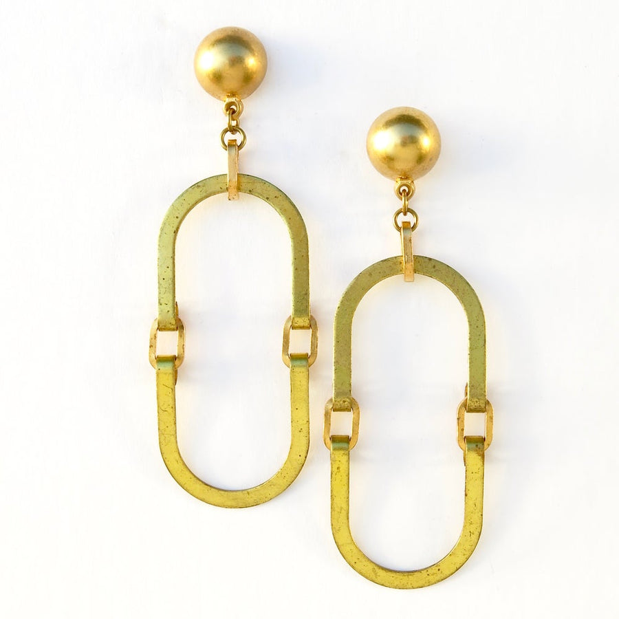 Splendour Stud Earrings are big bold graphic studs made of curvilinear brass links. 